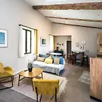 Апартаменты Domaine Sesquier