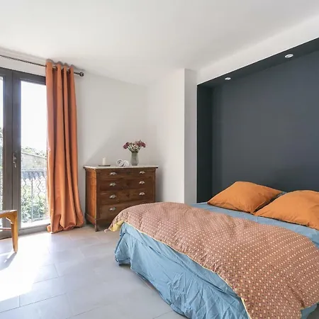 Domaine Sesquier Mas D'exception Belle De Nuit Holiday home