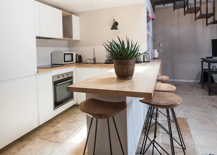 Domaine Sesquier Apartamento *