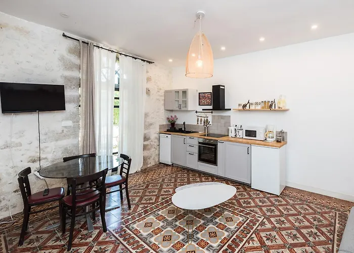 Apartamento Domaine Sesquier *